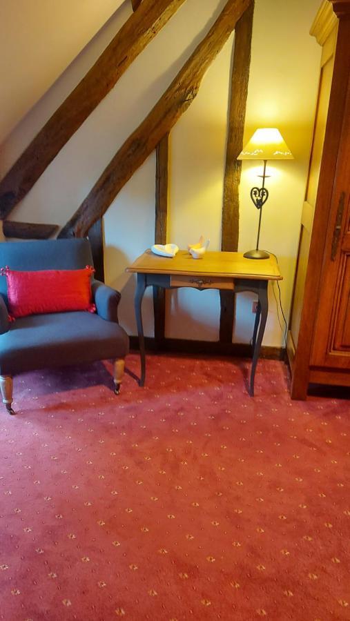 Bed and Breakfast Les 3 Roses Anjouin Exteriér fotografie
