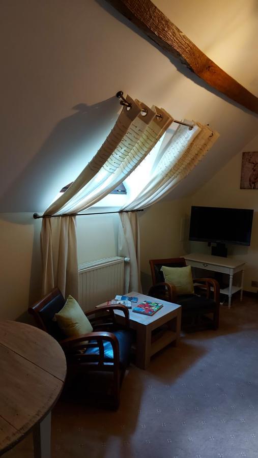 Bed and Breakfast Les 3 Roses Anjouin Exteriér fotografie